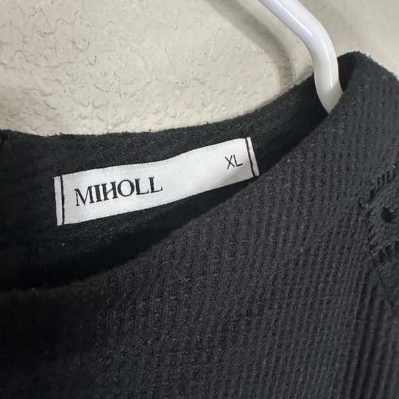 Bundle of 2 Women’s Long Sleeve Lace Arm Tops in Blue and Black Size XL - Picture 12 of 13